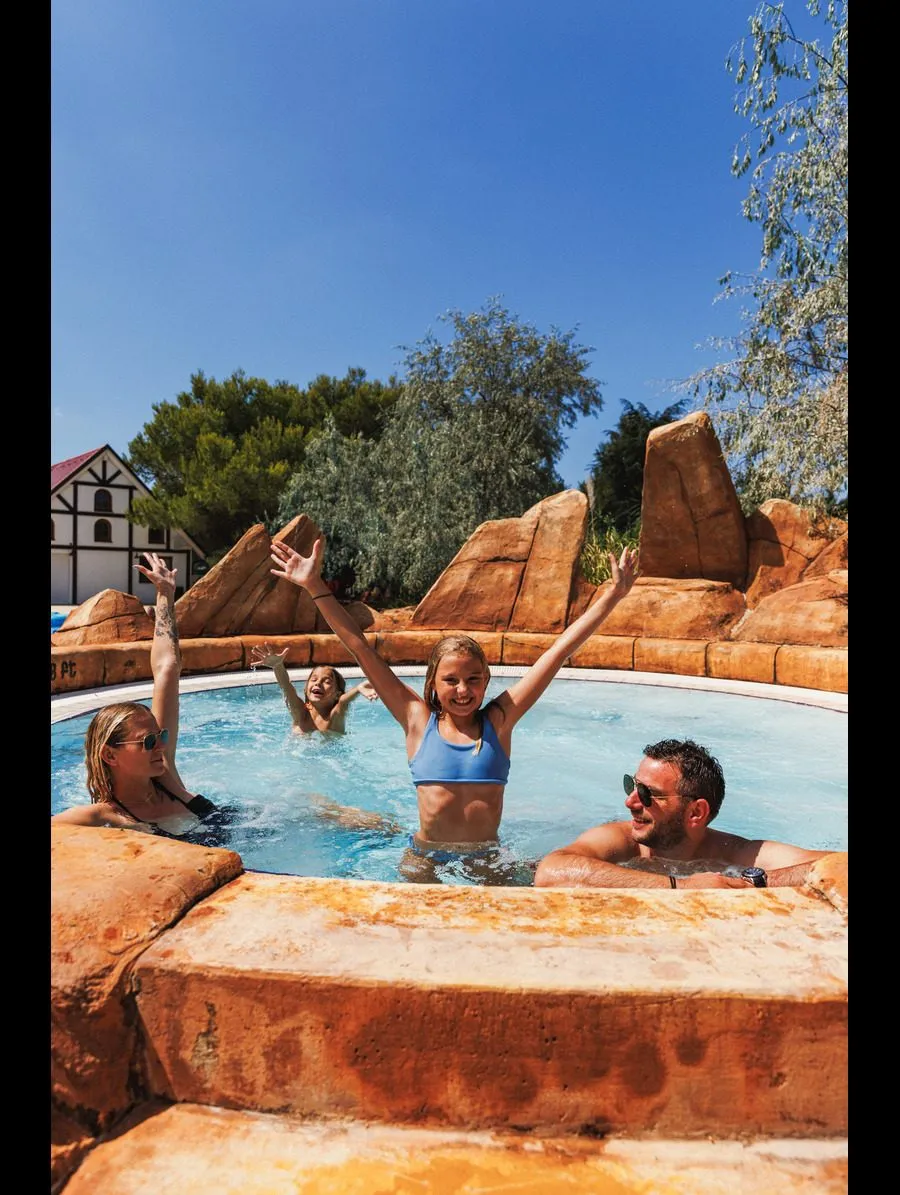 JACUZZIES